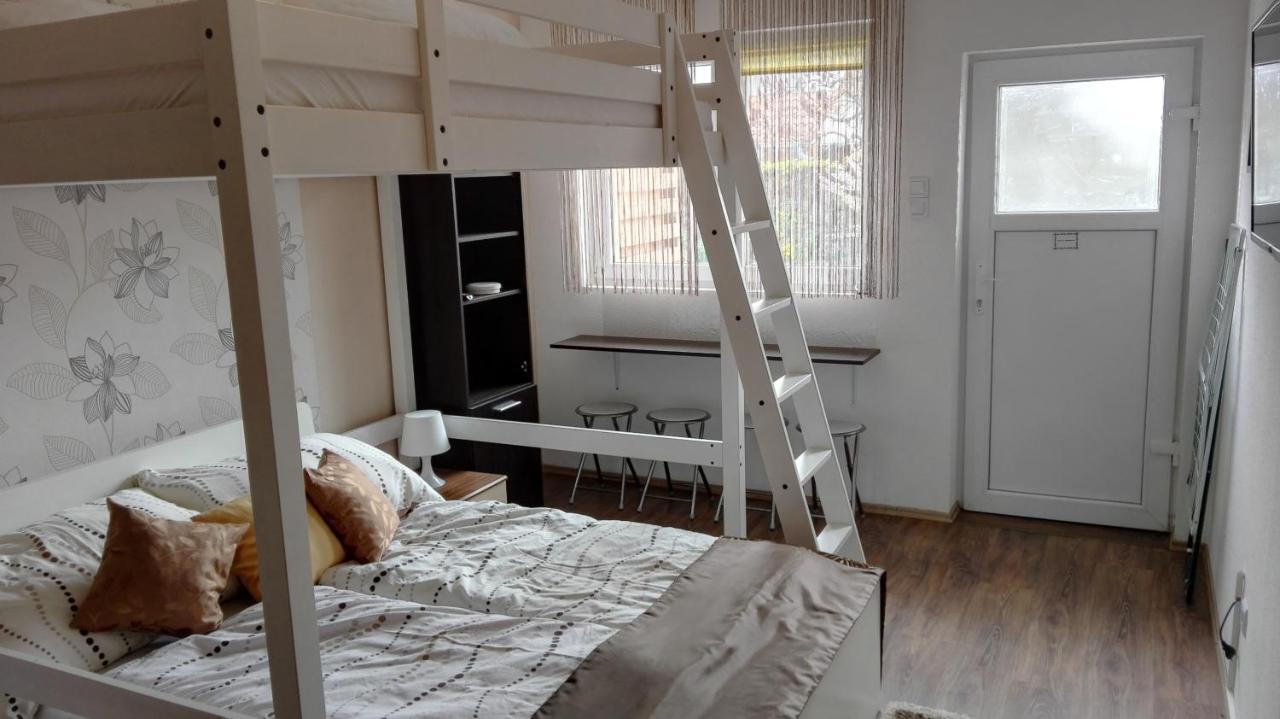 Apartament Sunshine Apartman Siófok Zewnętrze zdjęcie